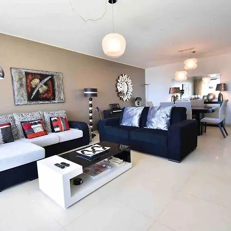 Rubeus アパート *